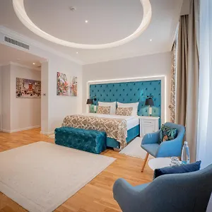 Golden Key Boutique Szálloda